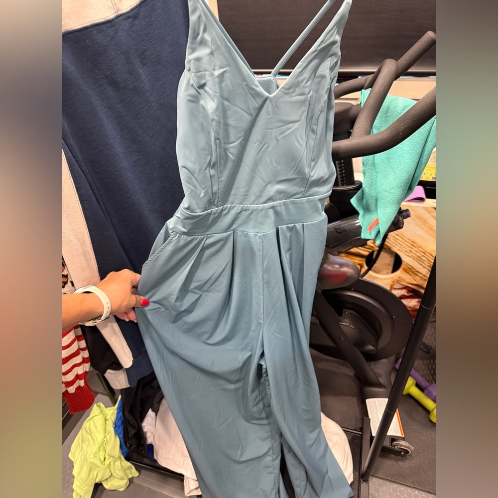 Elegant Blue Sleeveless Dress